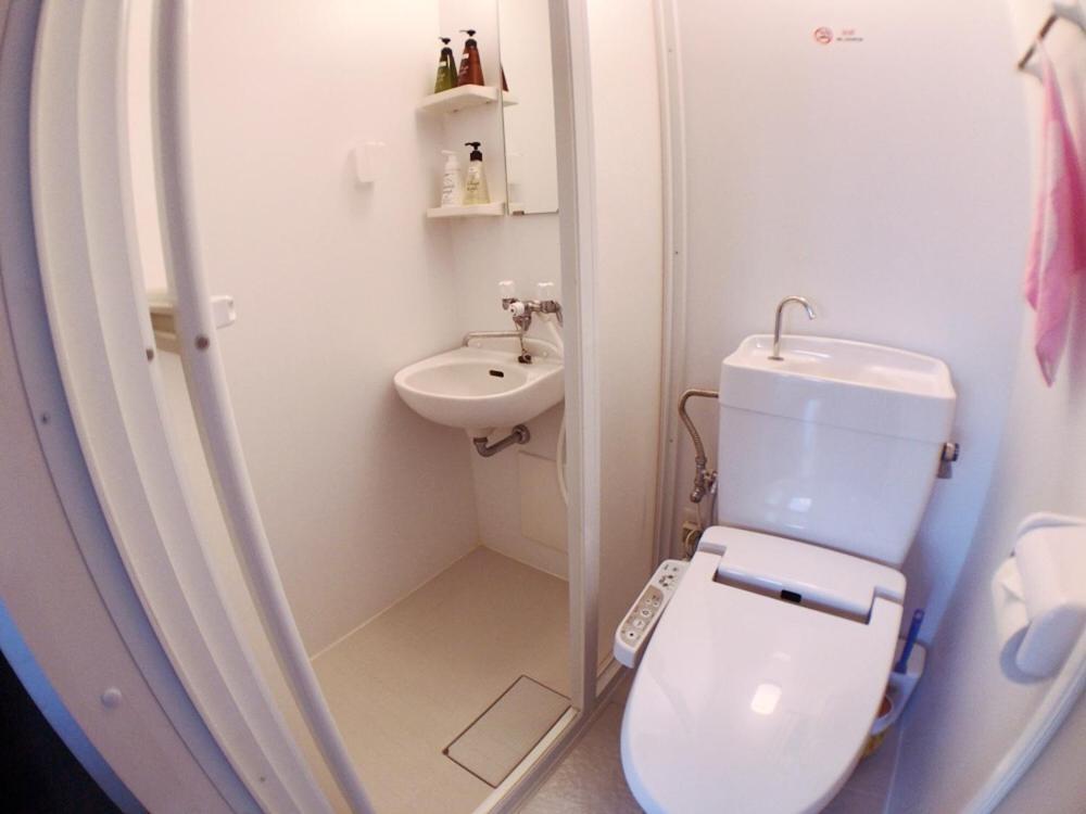 Osaka Sinsei Guest House Екстер'єр фото